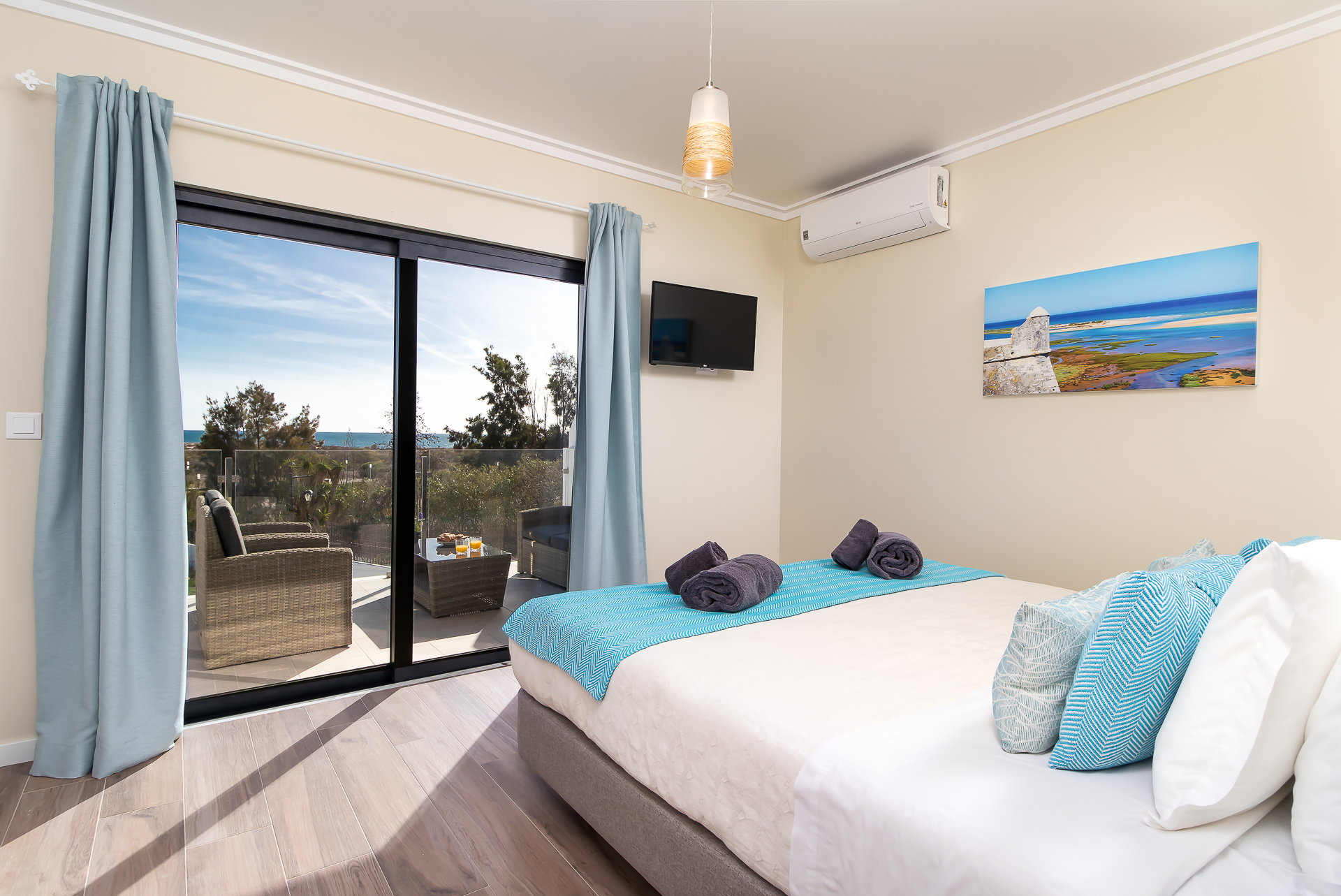IMG_0985-Edit.jpg - Bedroom