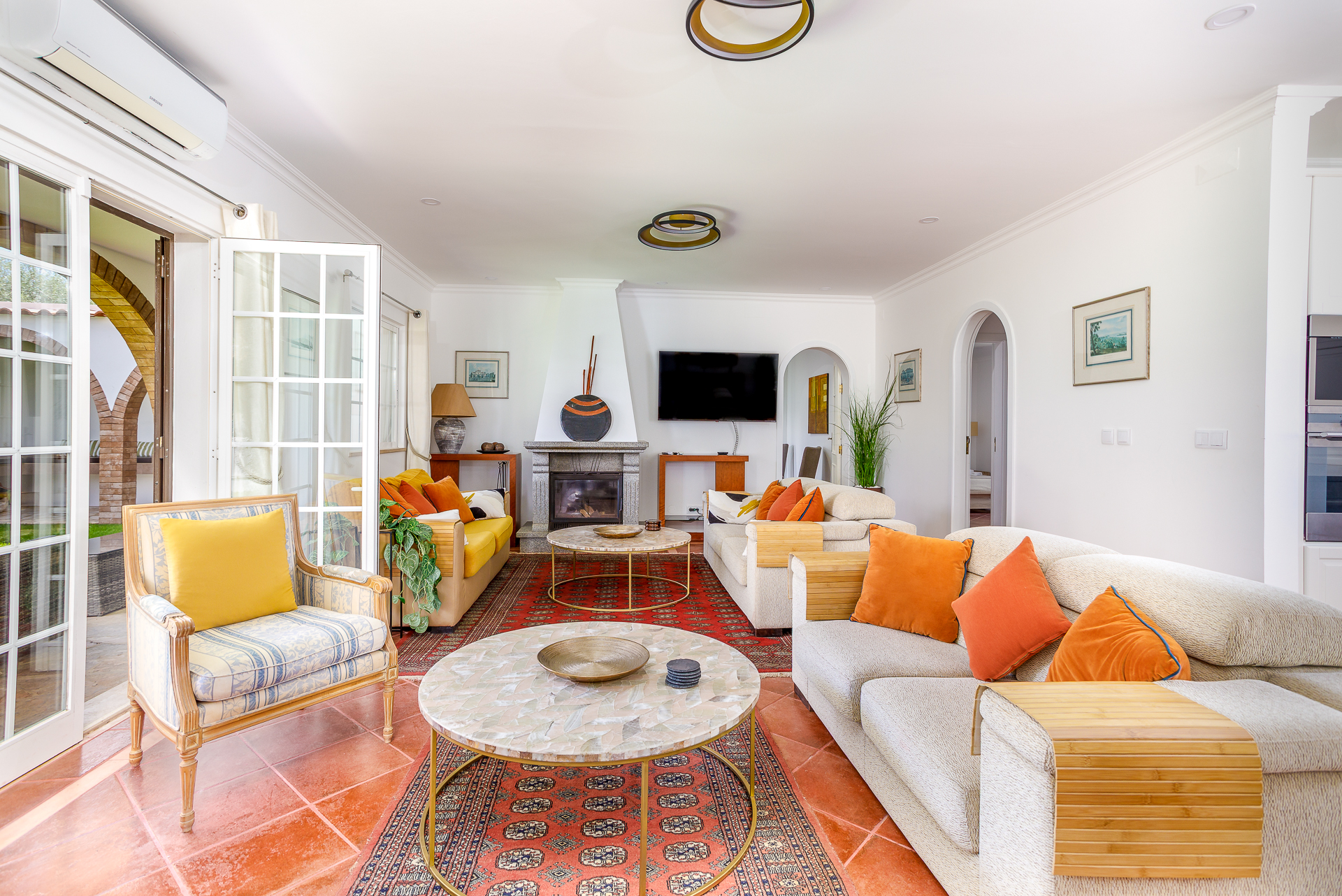 L71A3246-Edit.jpg - Lounge