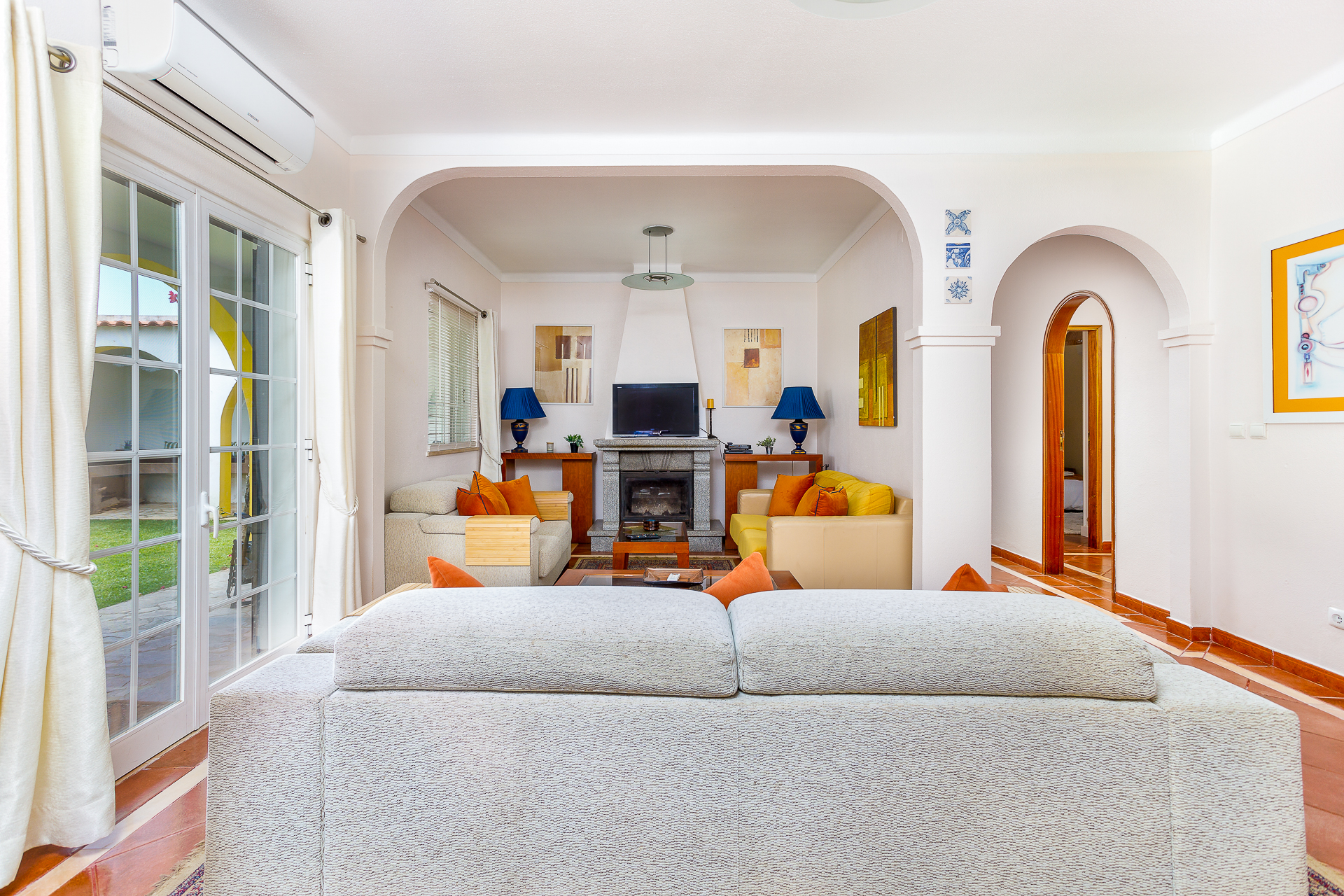 L71A4094-Edit-Edit.jpg - Lounge