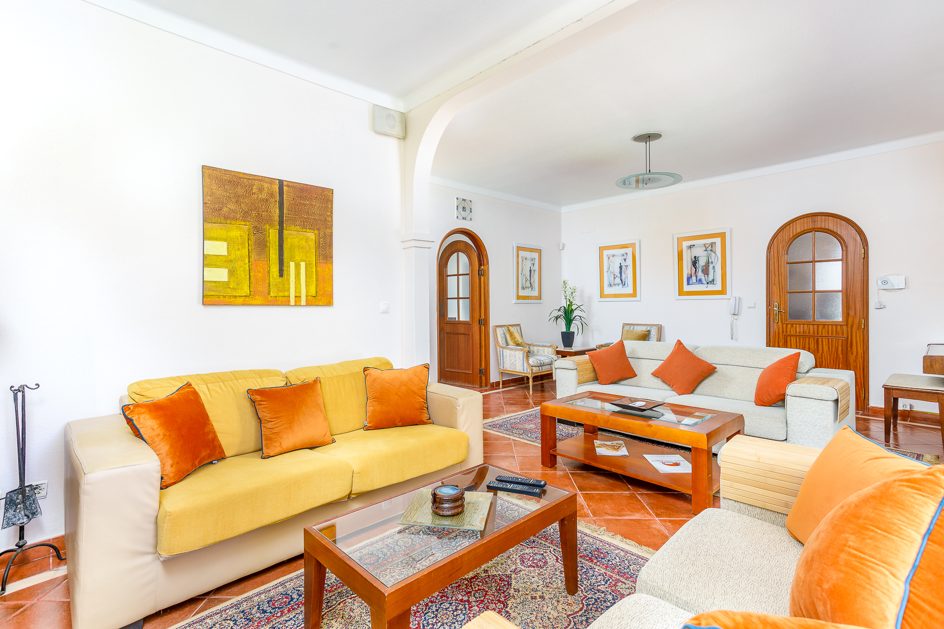 L71A4135-Edit.jpg - Lounge