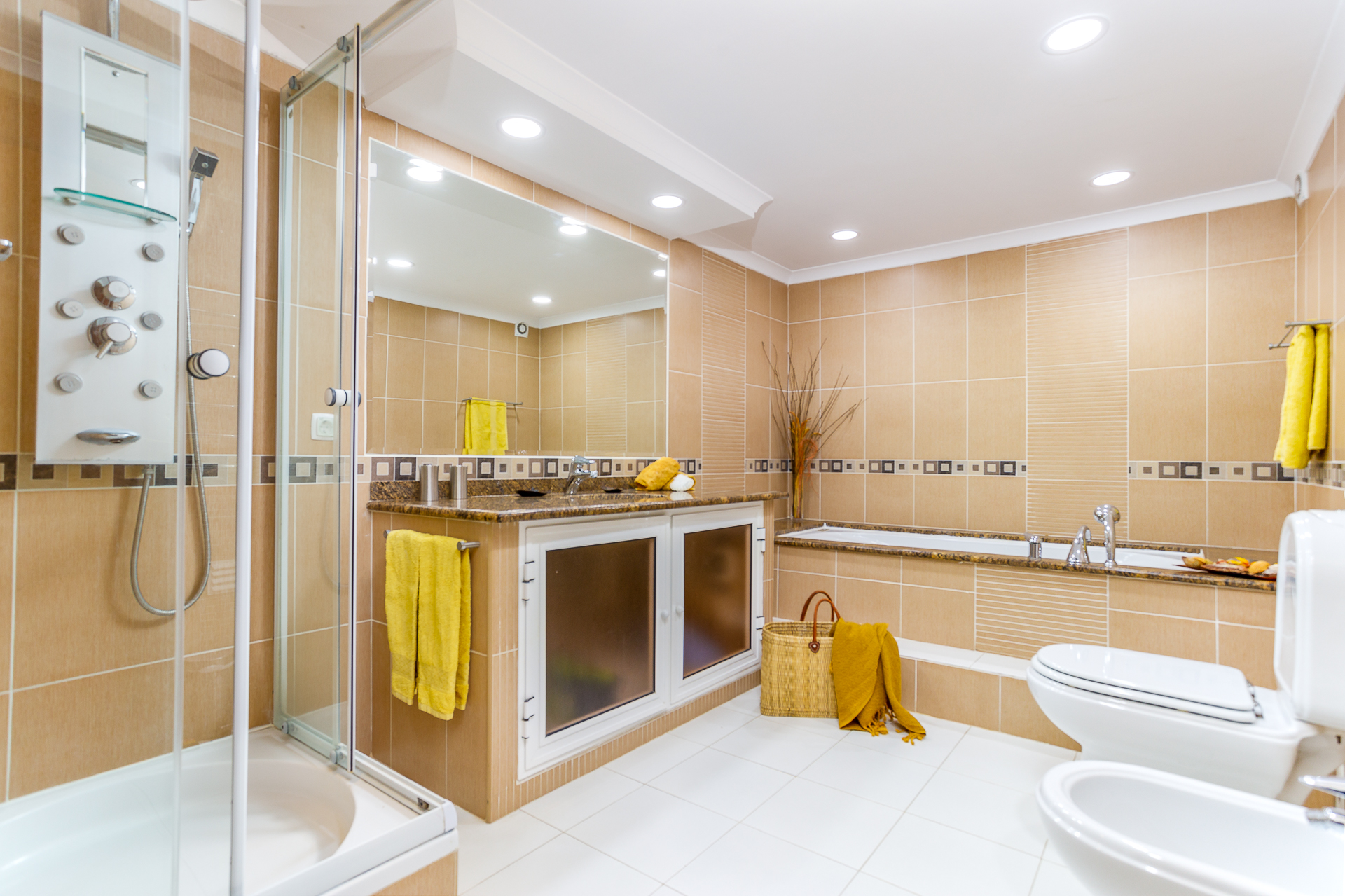 L71A4705-Edit.jpg - Bathroom