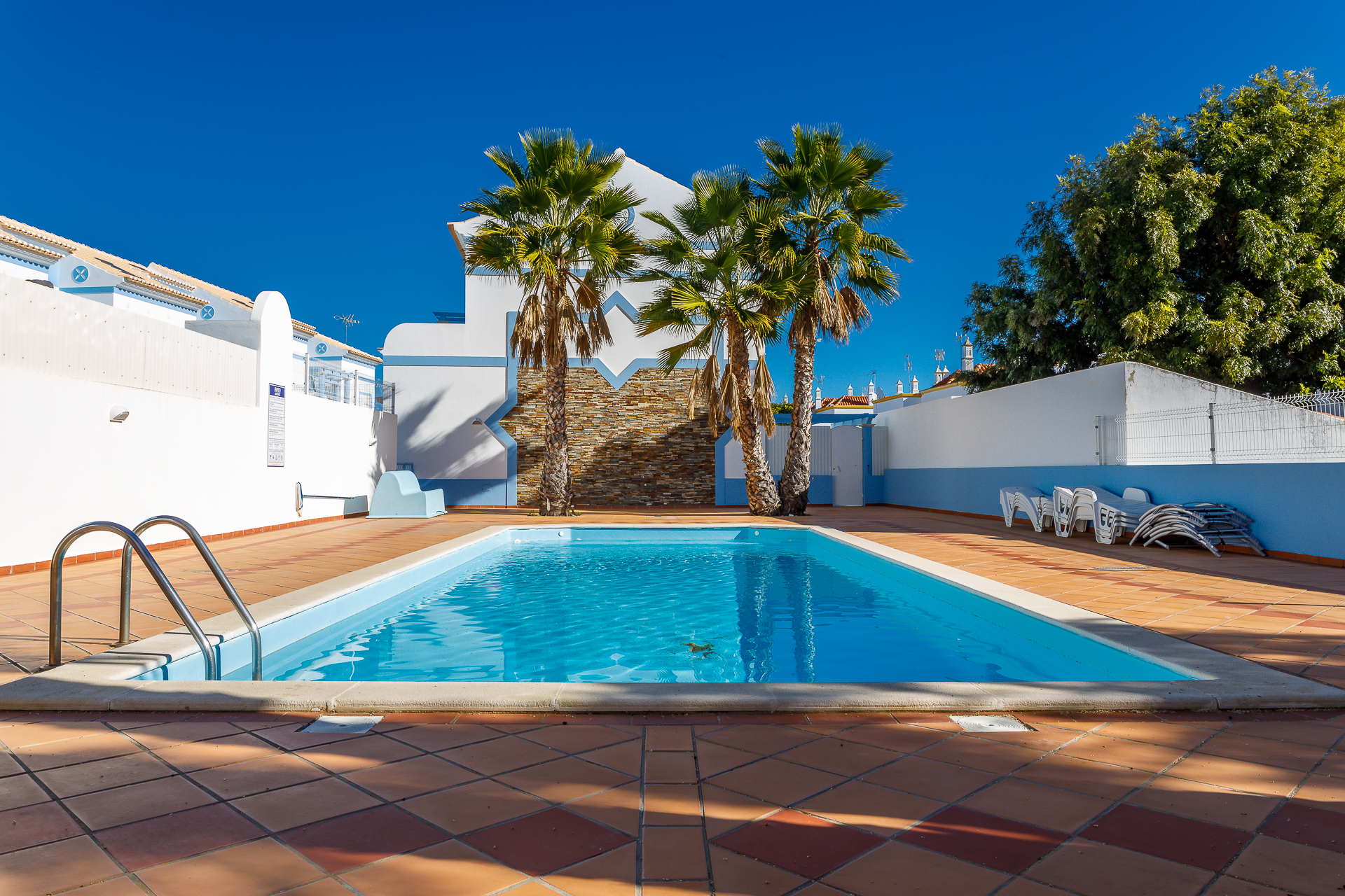 L71A5742.jpg - Pool